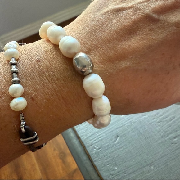Silpada 925 Sterling Silver Bead & Pearls Stretch Bracelet - Picture 1 of 9